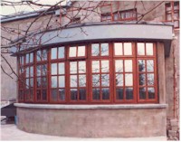 Round double glazed bay window